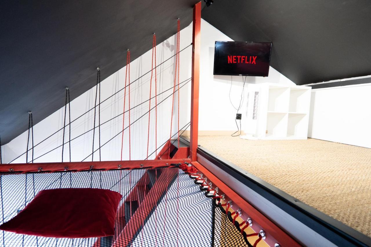 Capsule Cinema - Balneo Home Cinema Playstation 5 Valenciennes Kültér fotó
