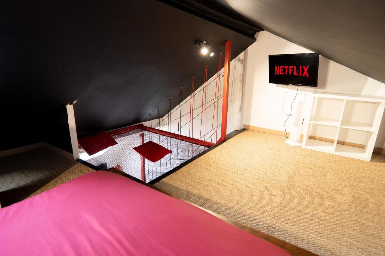 Capsule Cinema - Balneo Home Cinema Playstation 5 Valenciennes Kültér fotó